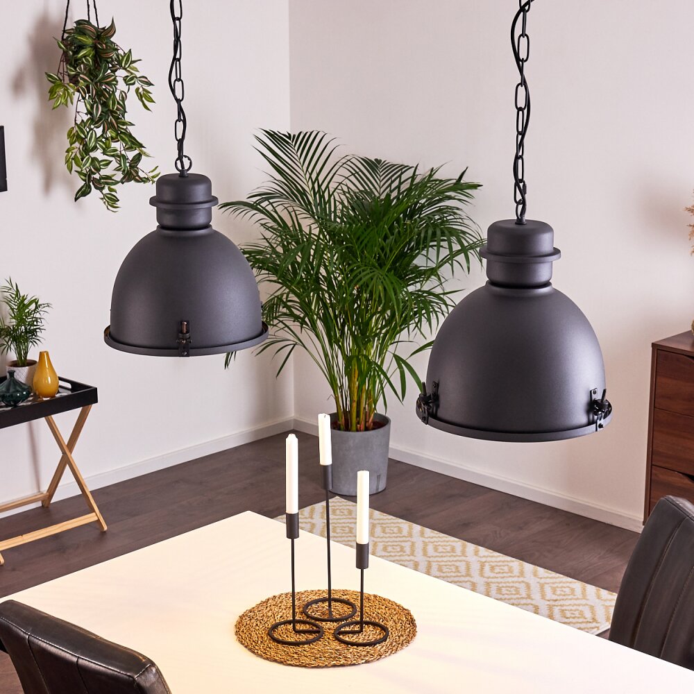 Suspension Ogho Noir, 2 lumières main product photo