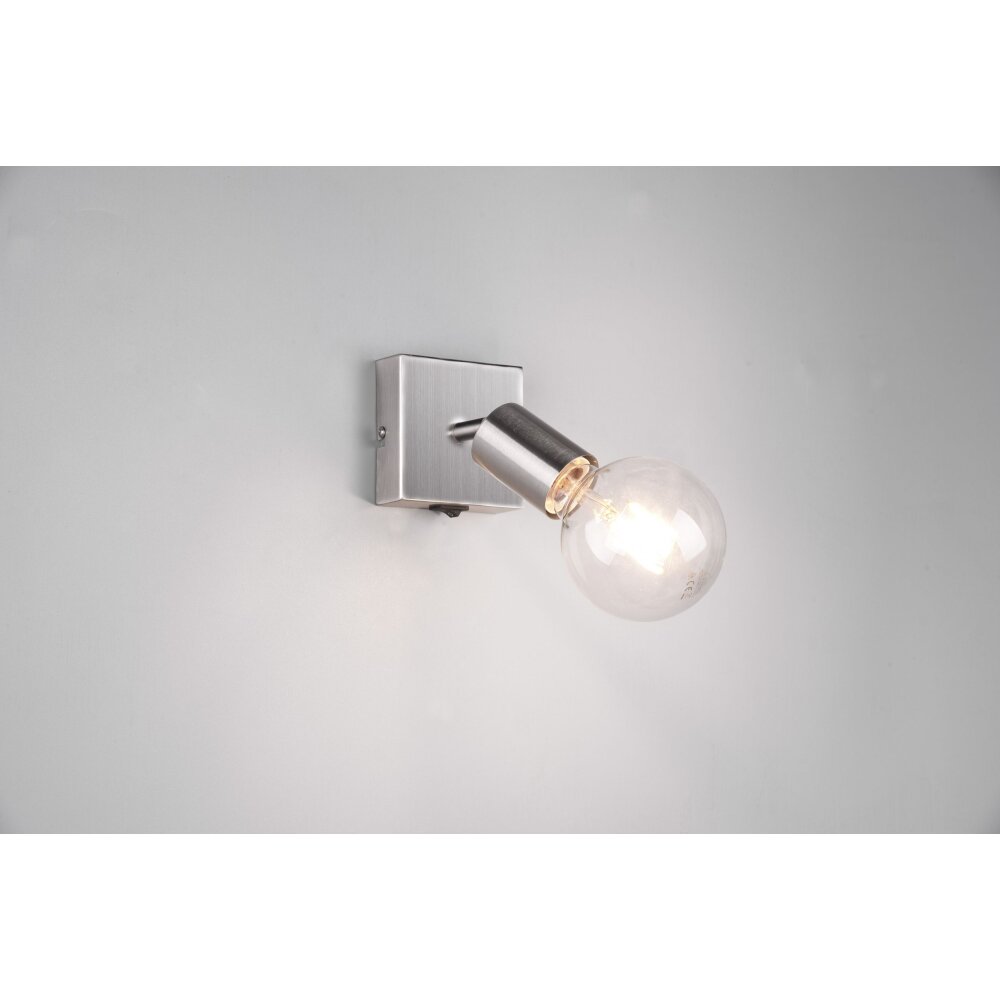Spot Reality Vannes Nickel mat, 1 lumière main product photo