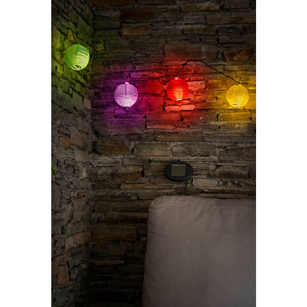 guirlande lumineuse solaire Eglo DOTS LED Noir, 10 lumières main product photo