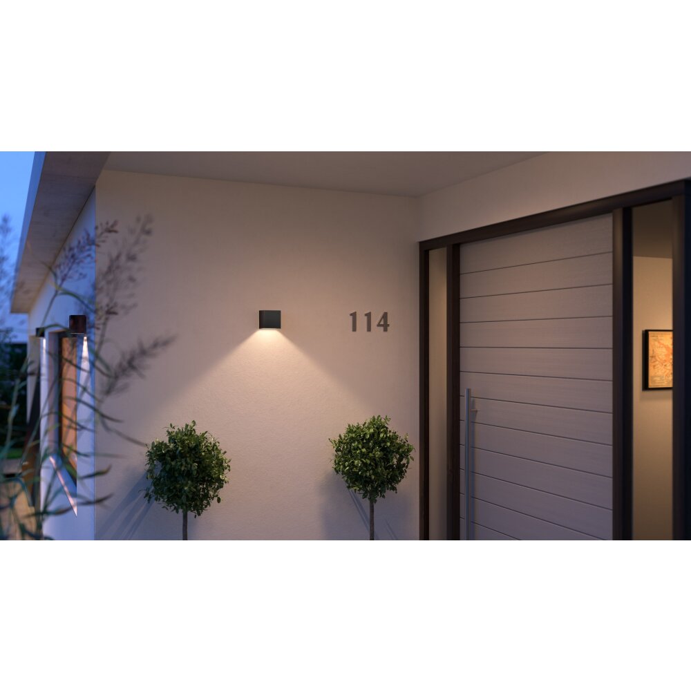 Applique murale d'extérieur Philips Hue Resonate LED Noir, 1 lumière, Changeur de couleurs main product photo