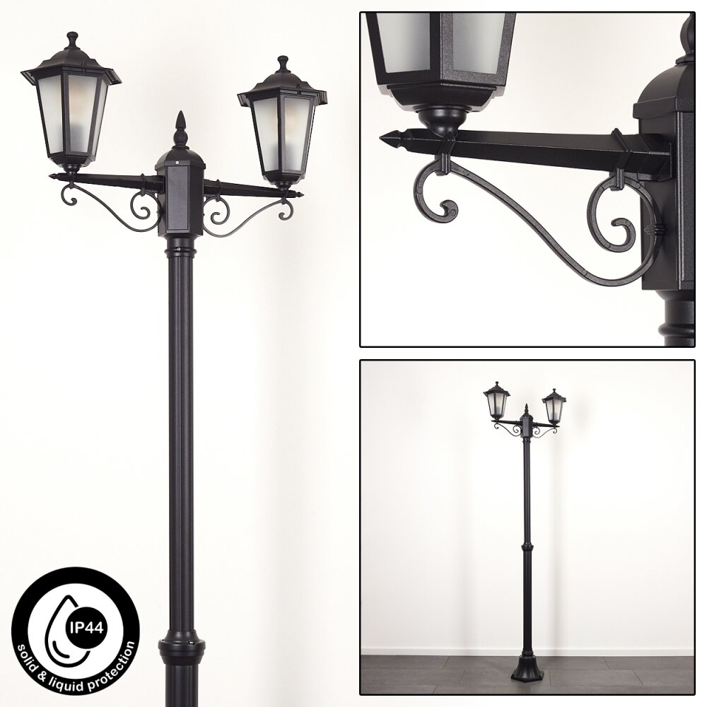 Réverbère Loria Noir, 2 lumières main product photo
